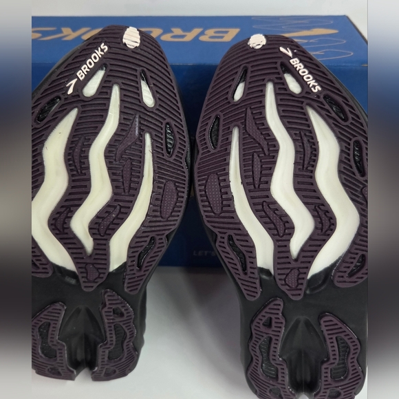 Disney Christmas 2025 Lil Rin Rin Plush Badge Red New